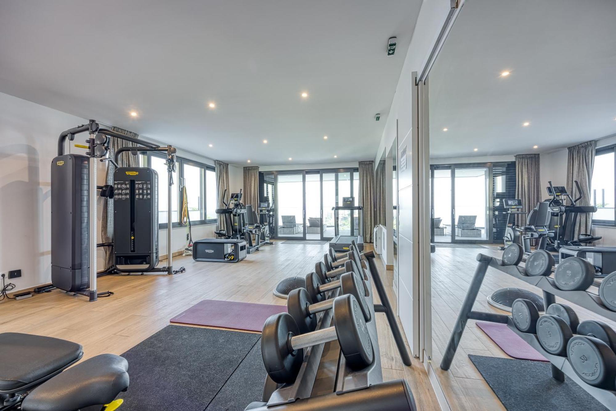 אופטיה Carmen Residence Apartments מראה חיצוני תמונה